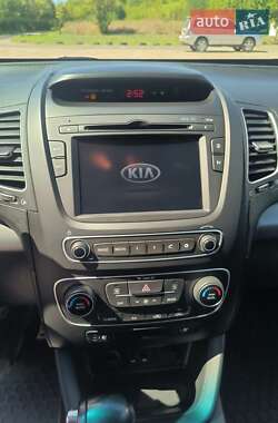 Внедорожник / Кроссовер Kia Sorento 2014 в 