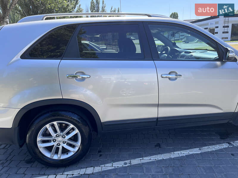Позашляховик / Кросовер Kia Sorento 2014 в Одесі