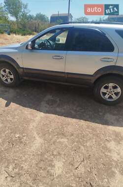 Внедорожник / Кроссовер Kia Sorento 2004 в 