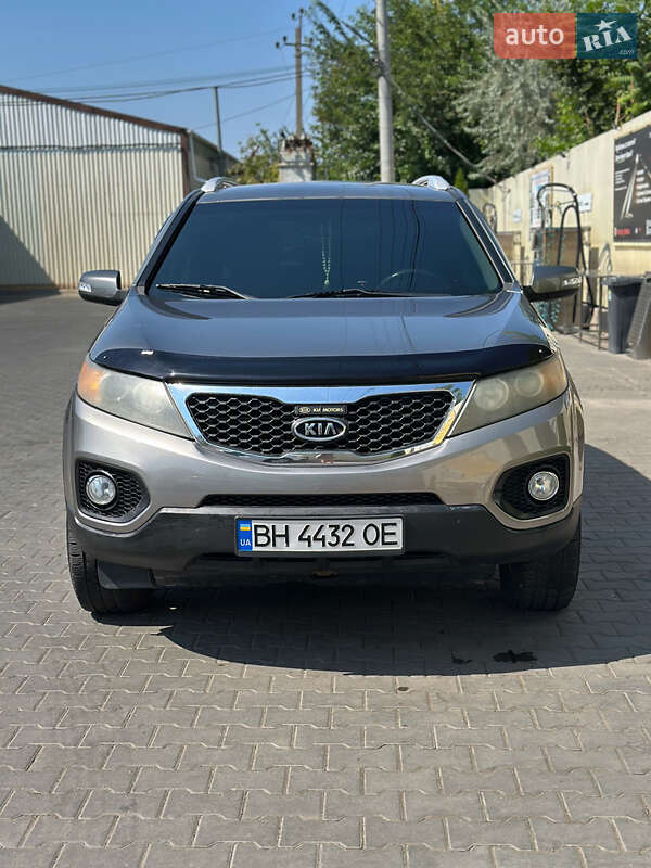 Позашляховик / Кросовер Kia Sorento 2011 в Одесі