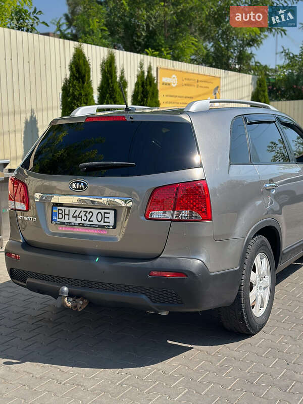 Позашляховик / Кросовер Kia Sorento 2011 в Одесі