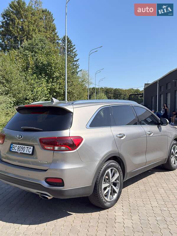 Внедорожник / Кроссовер Kia Sorento 2018 в Стрые