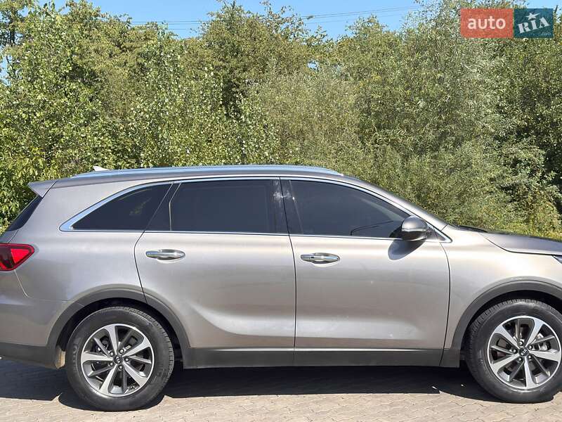 Внедорожник / Кроссовер Kia Sorento 2018 в Стрые