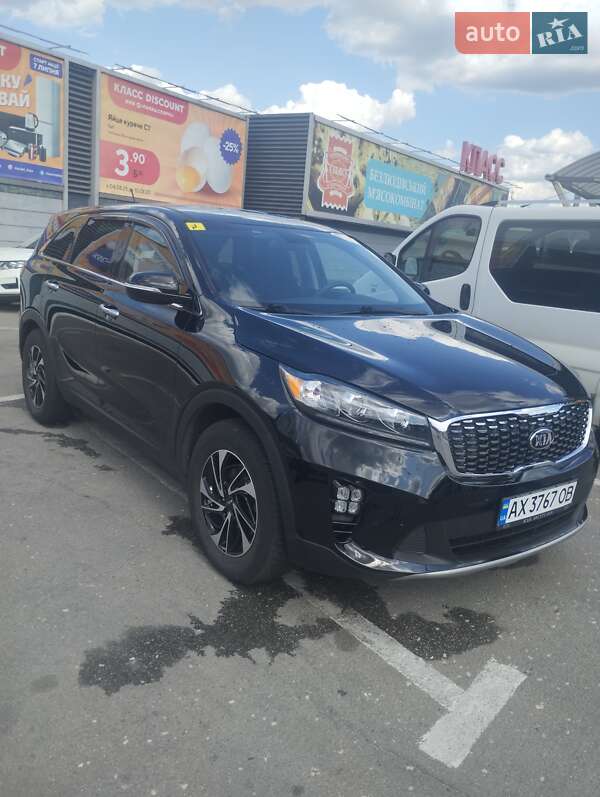 Внедорожник / Кроссовер Kia Sorento 2020 в 