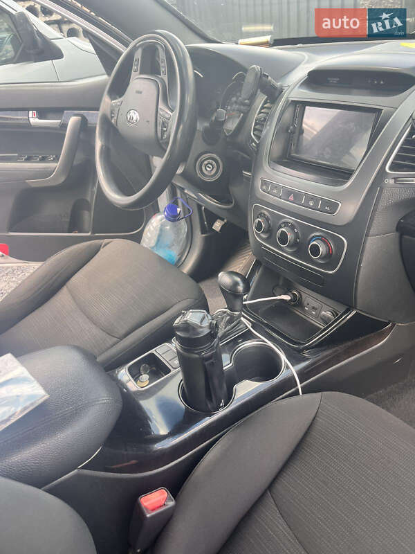 Позашляховик / Кросовер Kia Sorento 2013 в Ірпені