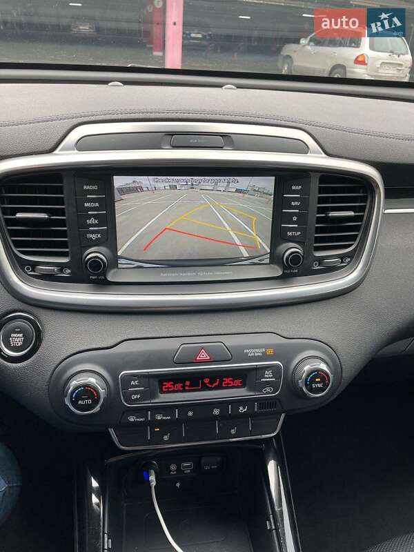 Внедорожник / Кроссовер Kia Sorento 2017 в Киеве фото 26 Внедорожник / Кроссовер Kia Sorento 2017 в Киеве