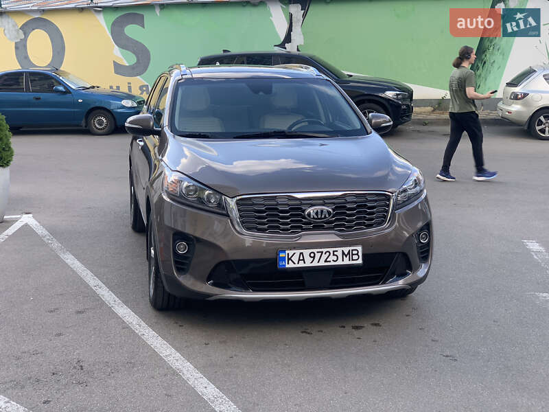 Позашляховик / Кросовер Kia Sorento 2018 в Києві фото 3 Позашляховик / Кросовер Kia Sorento 2018 в Києві