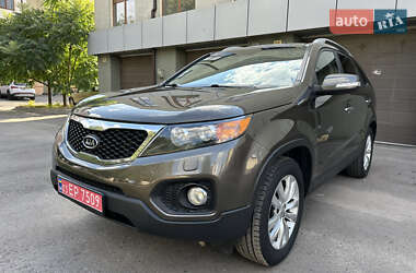 Позашляховик / Кросовер Kia Sorento 2010 в Рівному