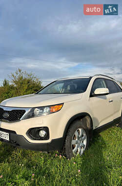 Внедорожник / Кроссовер Kia Sorento 2010 в Городке