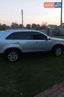 Внедорожник / Кроссовер Kia Sorento 2010 в 