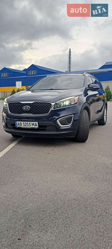 Внедорожник / Кроссовер Kia Sorento 2016 в Хмельнике