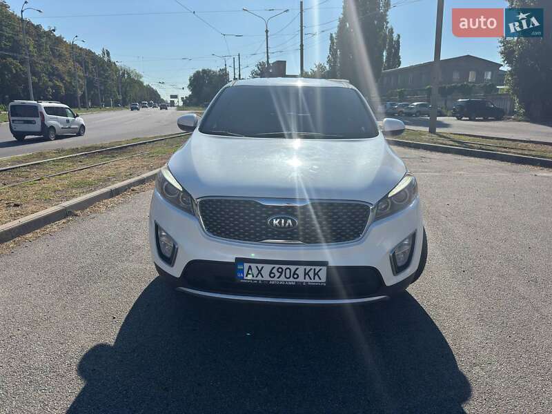 Внедорожник / Кроссовер Kia Sorento 2015 в Харькове