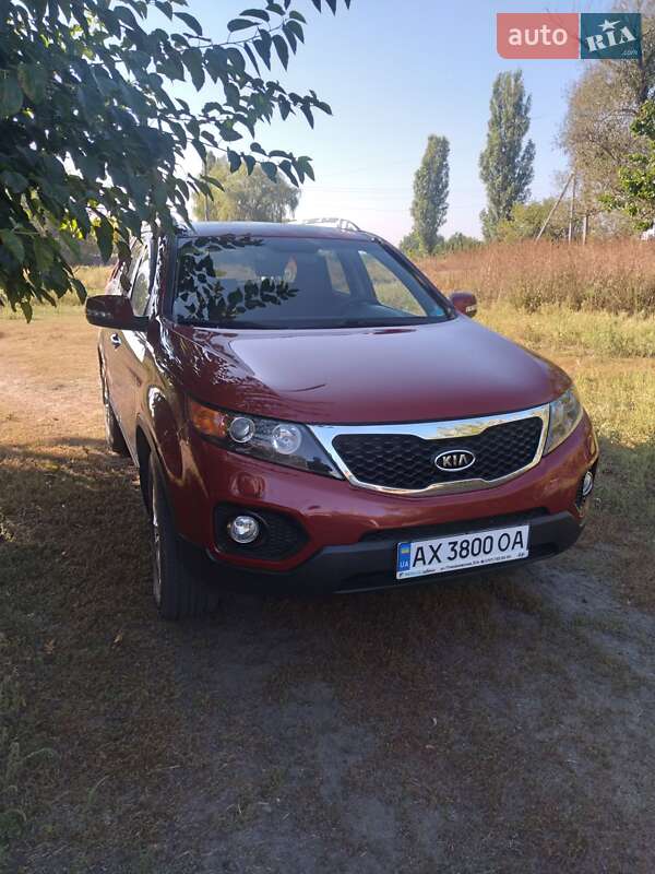 Внедорожник / Кроссовер Kia Sorento 2010 в Иванове