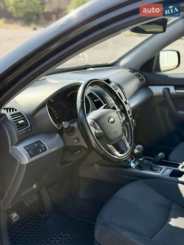 Внедорожник / Кроссовер Kia Sorento 2013 в Одессе