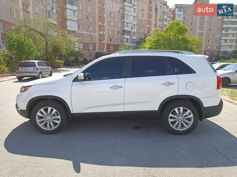 Позашляховик / Кросовер Kia Sorento 2012 в Запоріжжі