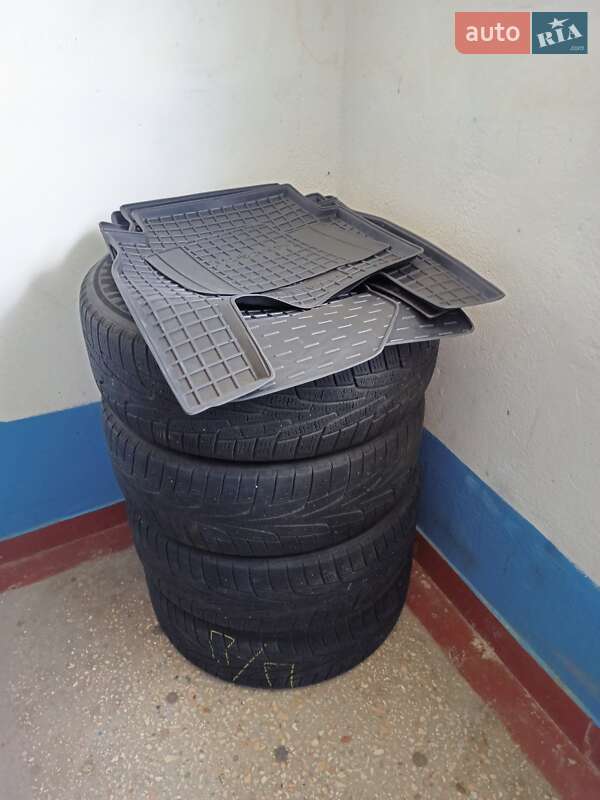 Позашляховик / Кросовер Kia Sorento 2012 в Запоріжжі