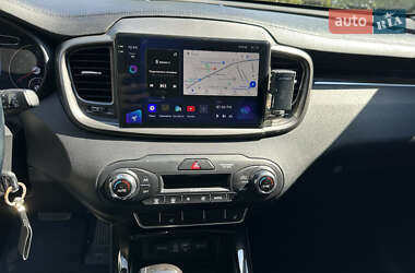 Внедорожник / Кроссовер Kia Sorento 2015 в 
