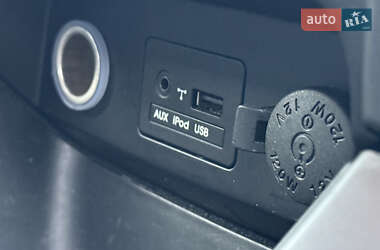Внедорожник / Кроссовер Kia Sorento 2012 в 