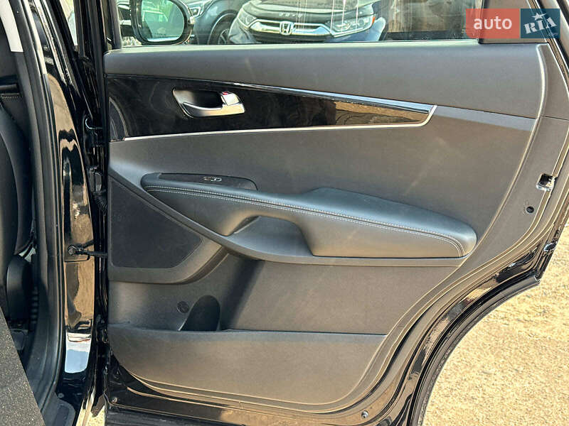 Позашляховик / Кросовер Kia Sorento 2017 в Вінниці фото 22 Позашляховик / Кросовер Kia Sorento 2017 в Вінниці