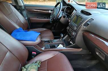 Внедорожник / Кроссовер Kia Sorento 2013 в 