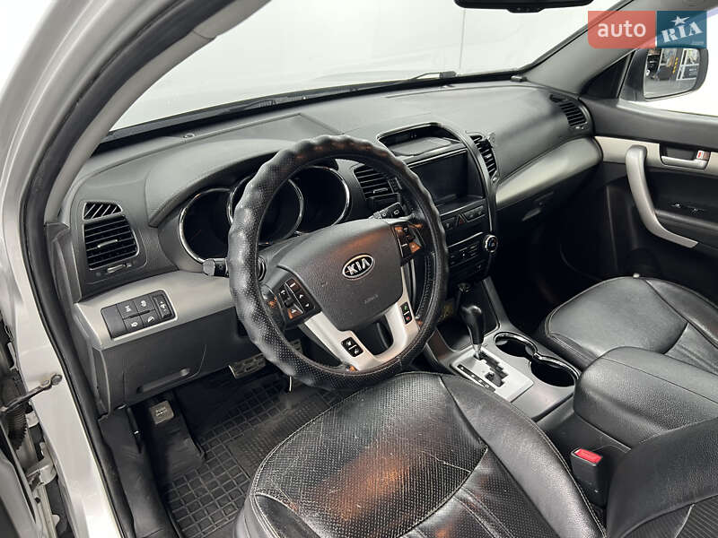 Внедорожник / Кроссовер Kia Sorento 2012 в Одессе фото 21 Внедорожник / Кроссовер Kia Sorento 2012 в Одессе