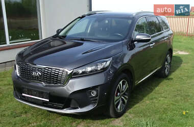 Внедорожник / Кроссовер Kia Sorento 2017 в 
