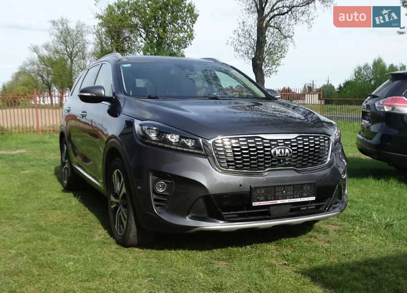Внедорожник / Кроссовер Kia Sorento 2017 в 