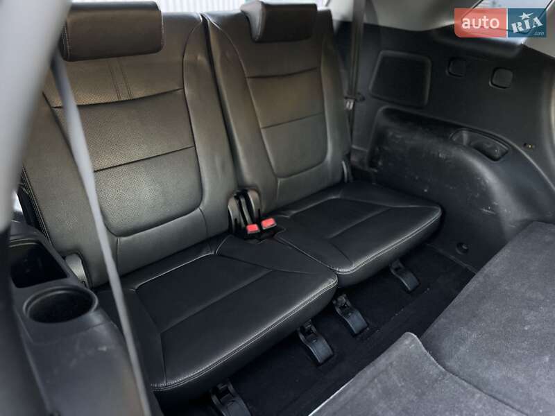 Позашляховик / Кросовер Kia Sorento 2011 в Києві