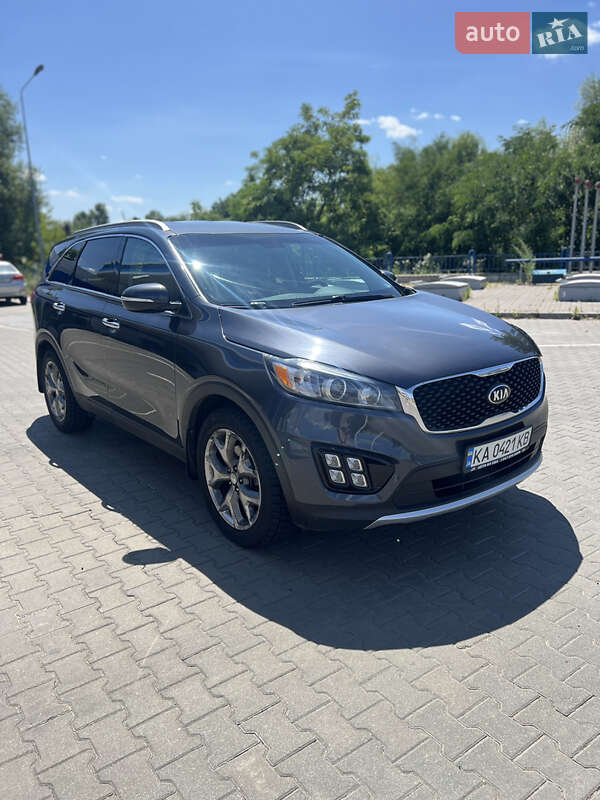 Внедорожник / Кроссовер Kia Sorento 2016 в Киеве