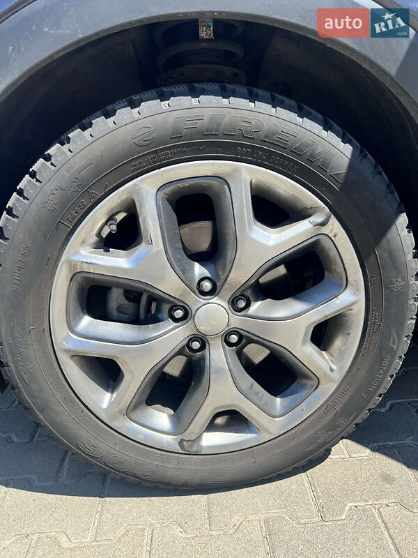 Внедорожник / Кроссовер Kia Sorento 2016 в Киеве