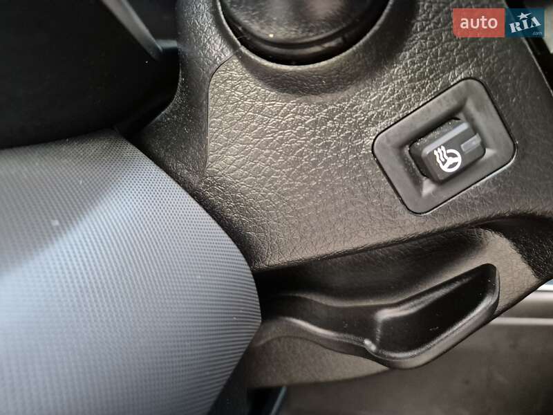 Позашляховик / Кросовер Kia Sorento 2014 в Стрию