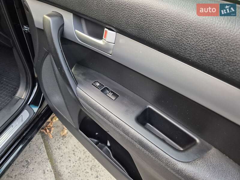 Позашляховик / Кросовер Kia Sorento 2014 в Стрию