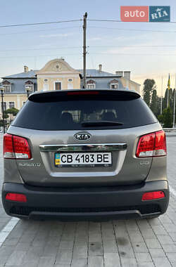 Внедорожник / Кроссовер Kia Sorento 2011 в 