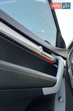 Внедорожник / Кроссовер Kia Sorento 2011 в 