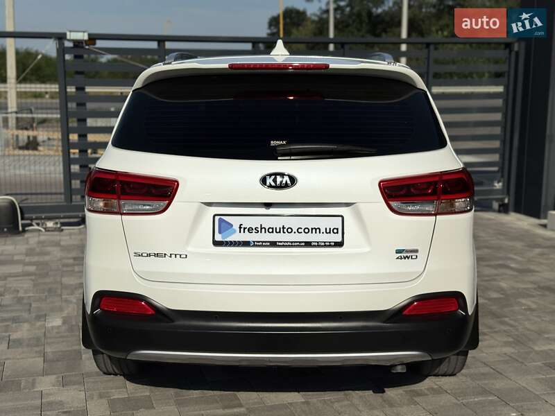 Внедорожник / Кроссовер Kia Sorento 2017 в Ровно фото 12 Внедорожник / Кроссовер Kia Sorento 2017 в Ровно
