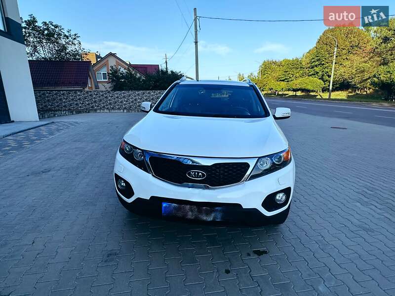 Внедорожник / Кроссовер Kia Sorento 2012 в Ровно