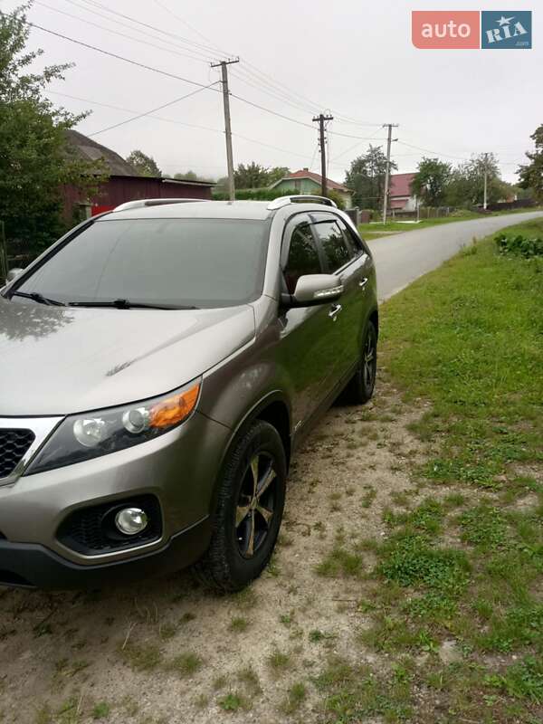 Внедорожник / Кроссовер Kia Sorento 2011 в Старом Самборе фото 9 Внедорожник / Кроссовер Kia Sorento 2011 в Старом Самборе