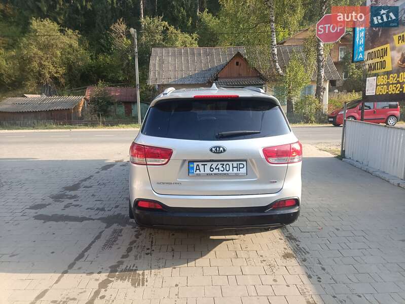 Позашляховик / Кросовер Kia Sorento 2016 в Верховині фото 7 Позашляховик / Кросовер Kia Sorento 2016 в Верховині