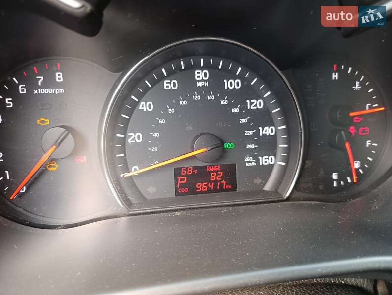 Позашляховик / Кросовер Kia Sorento 2014 в Києві