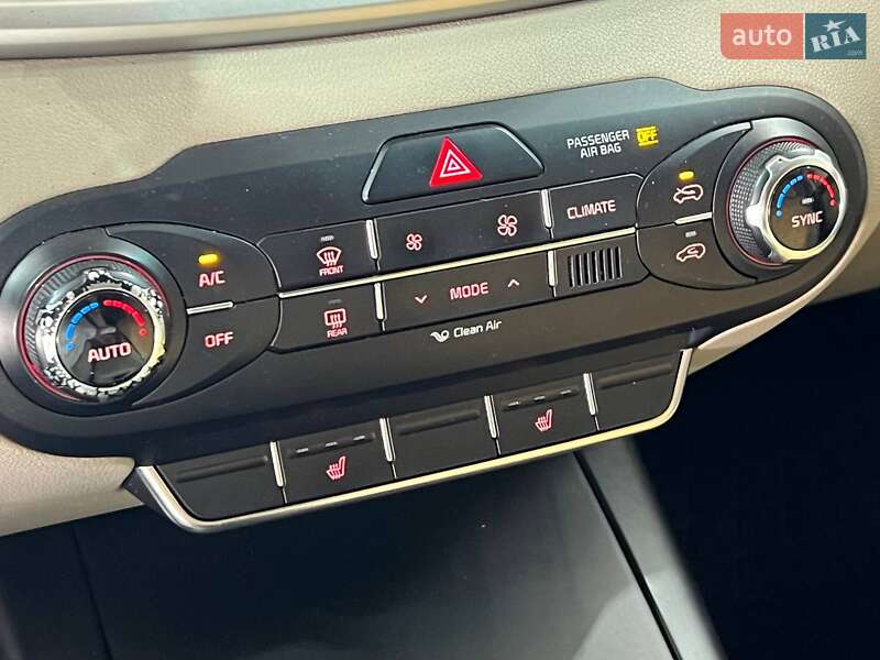 Внедорожник / Кроссовер Kia Sorento 2016 в Одессе фото 12 Внедорожник / Кроссовер Kia Sorento 2016 в Одессе