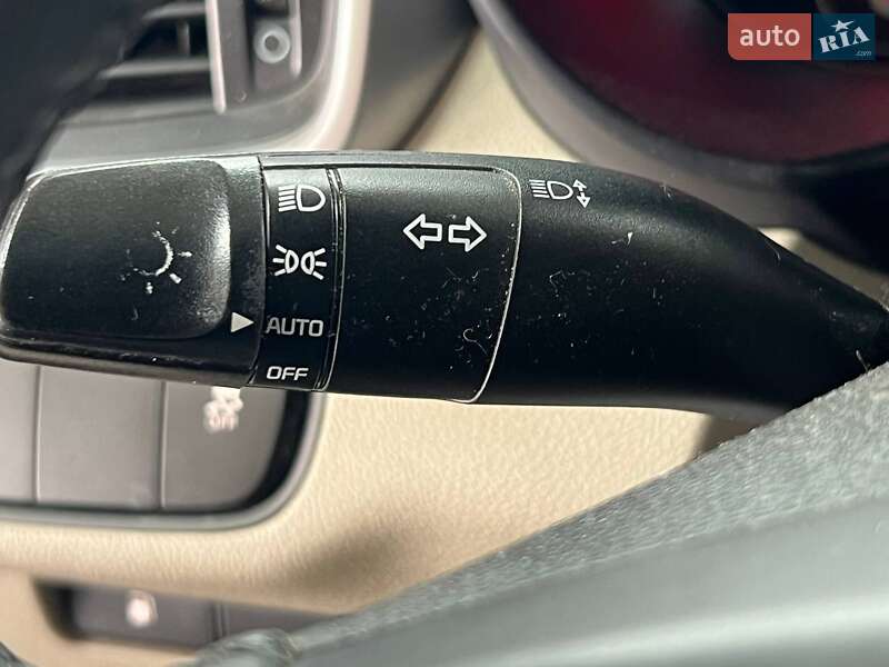 Внедорожник / Кроссовер Kia Sorento 2016 в Одессе фото 19 Внедорожник / Кроссовер Kia Sorento 2016 в Одессе