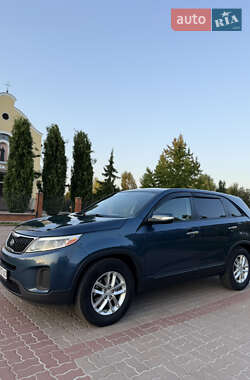 Внедорожник / Кроссовер Kia Sorento 2014 в 