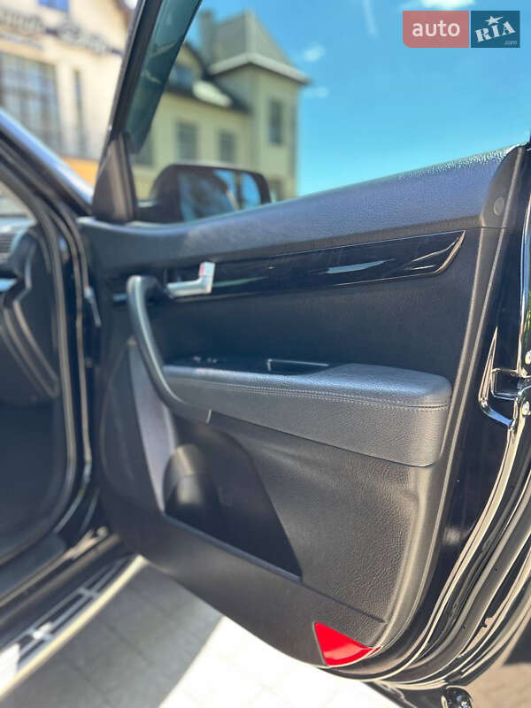 Позашляховик / Кросовер Kia Sorento 2014 в Дрогобичі