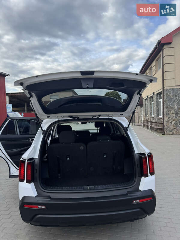Позашляховик / Кросовер Kia Sorento 2021 в Володимирі
