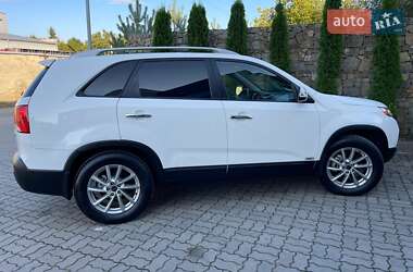 Внедорожник / Кроссовер Kia Sorento 2011 в 