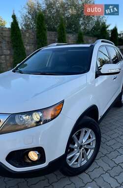 Внедорожник / Кроссовер Kia Sorento 2011 в 