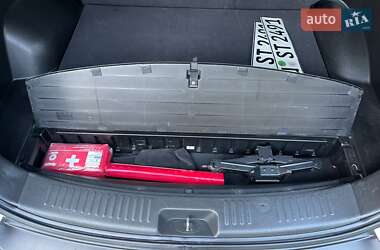 Внедорожник / Кроссовер Kia Sorento 2011 в 