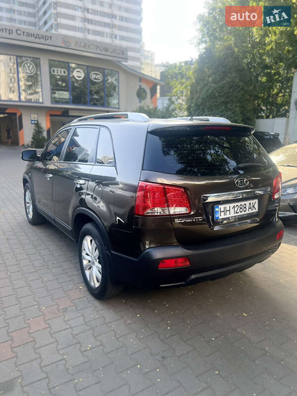 Внедорожник / Кроссовер Kia Sorento 2011 в Одессе