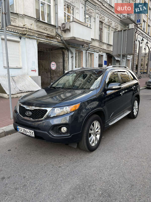 Позашляховик / Кросовер Kia Sorento 2011 в Києві