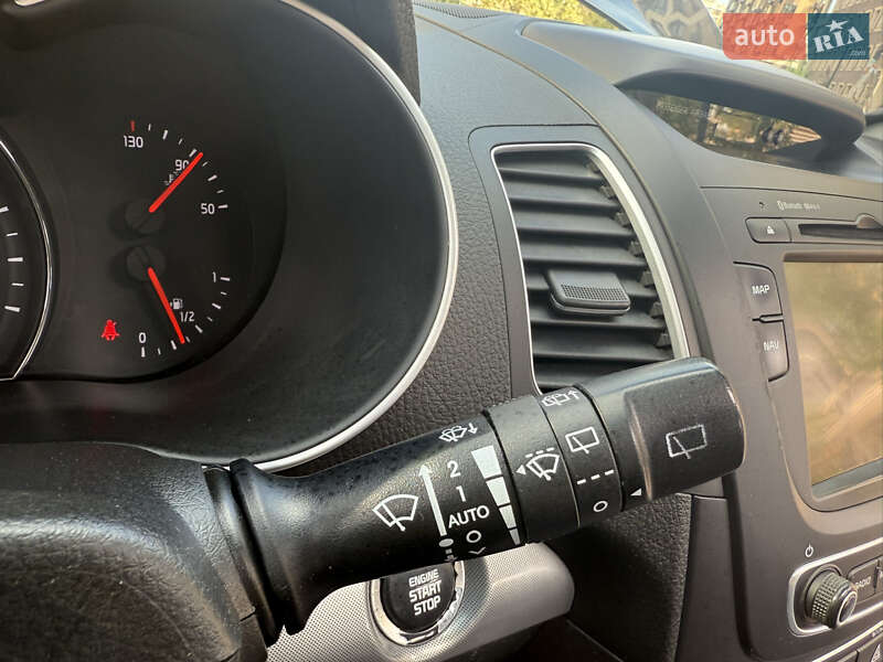 Позашляховик / Кросовер Kia Sorento 2014 в Києві фото 69 Позашляховик / Кросовер Kia Sorento 2014 в Києві